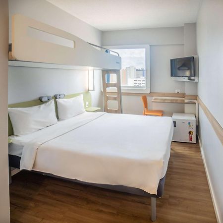 Ibis Budget Fortaleza Praia De Iracema מראה חיצוני תמונה