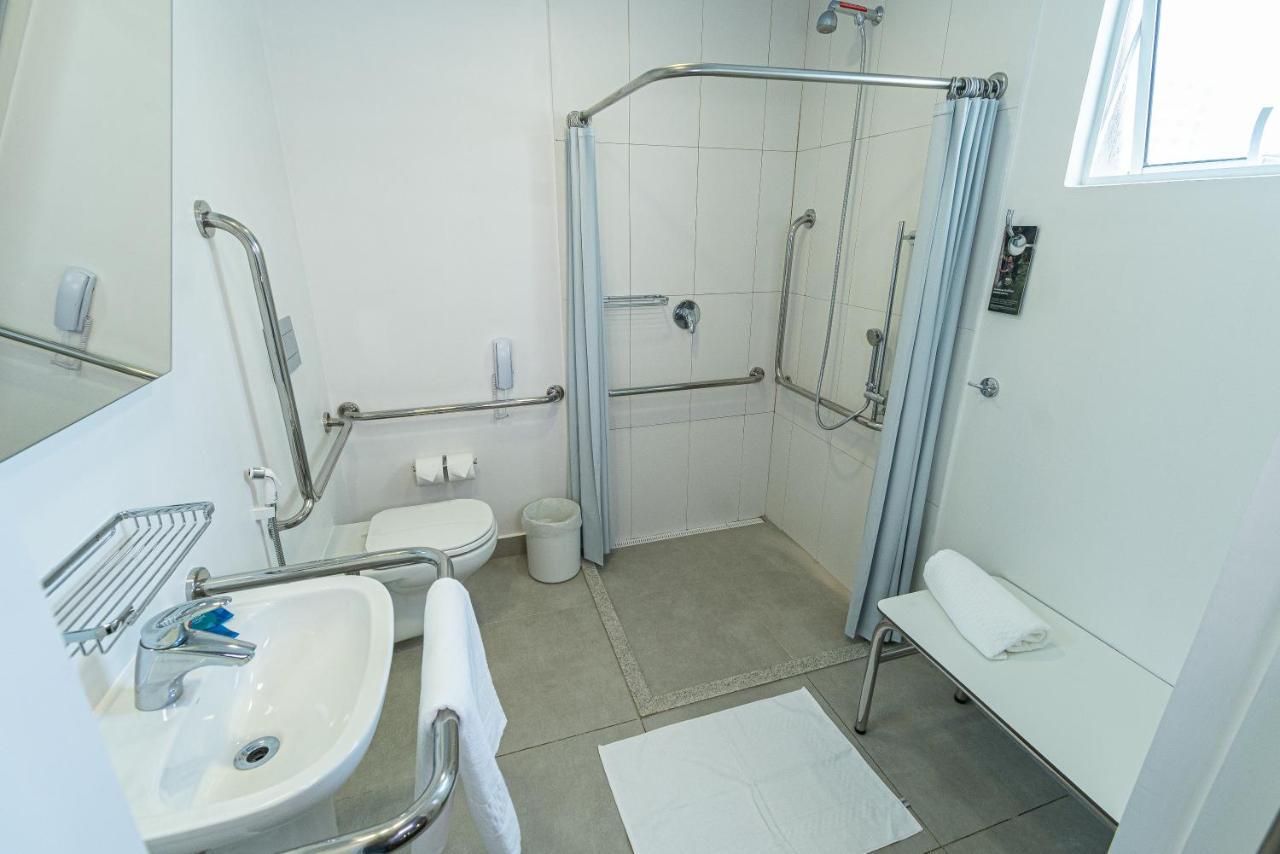 Ibis Budget Fortaleza Praia De Iracema מראה חיצוני תמונה