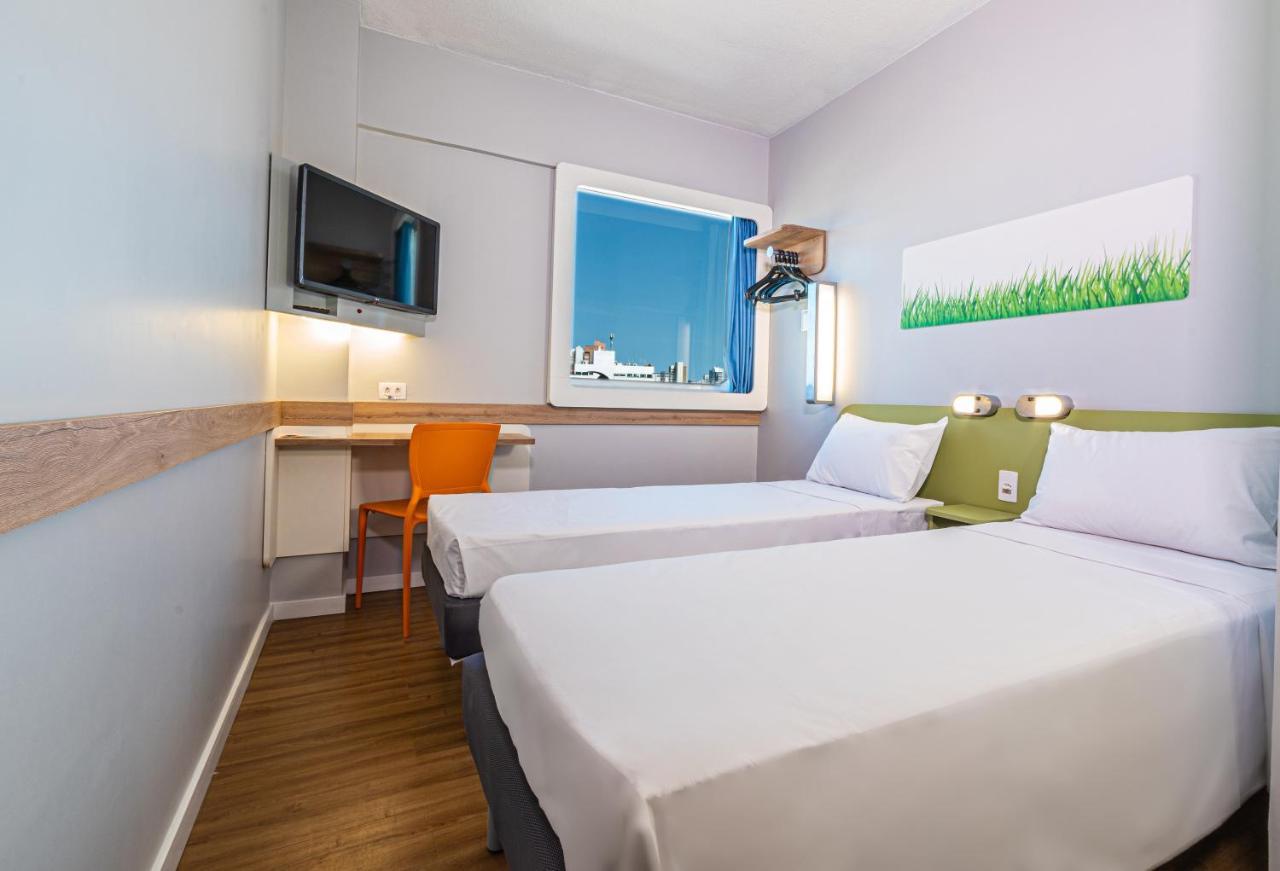 Ibis Budget Fortaleza Praia De Iracema מראה חיצוני תמונה